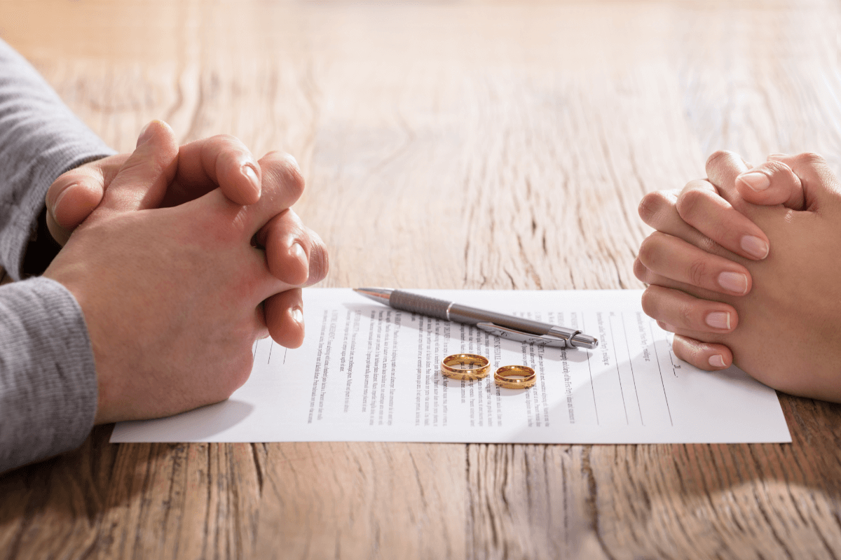 Best Divorce Lawyer in Delhi – Adv. Rahul Singh